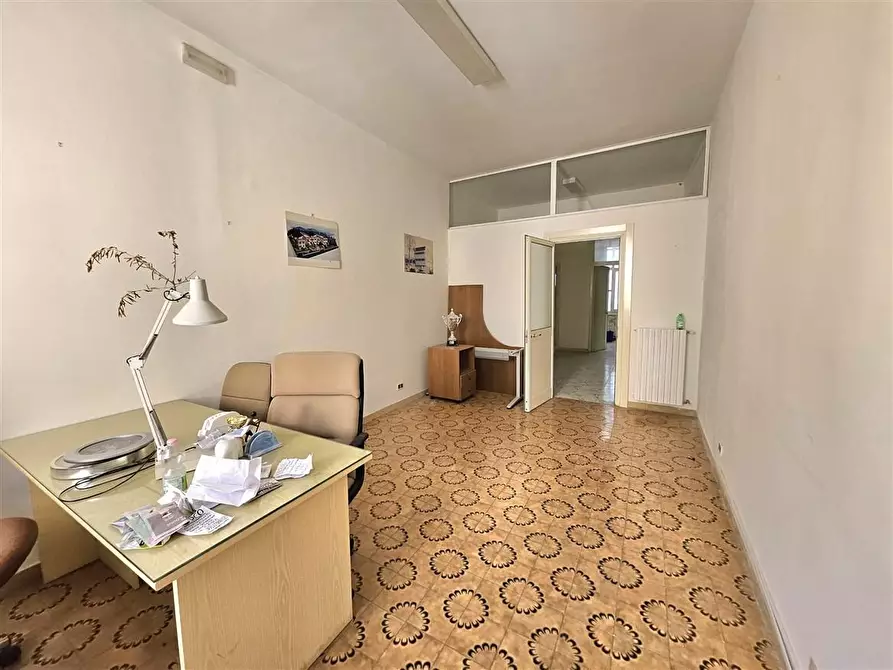 Immagine 7 di Appartamento in vendita  a Massa