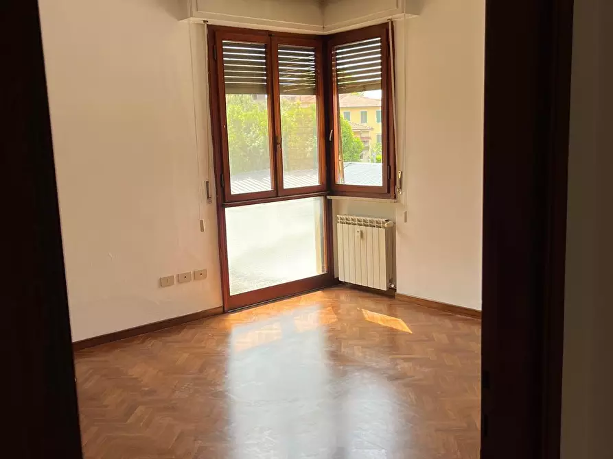 Immagine 4 di Appartamento in vendita  a Pisa