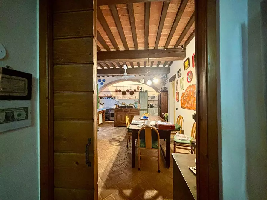 Immagine 63 di Casa colonica in vendita  a Peccioli