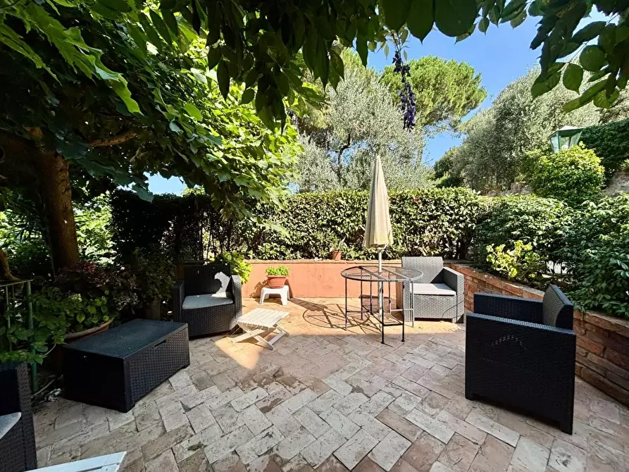 Immagine 33 di Casa colonica in vendita  a Peccioli