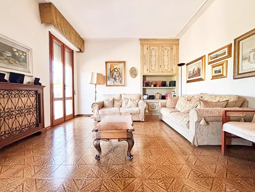 Immagine 2 di Appartamento in vendita  a Vinci