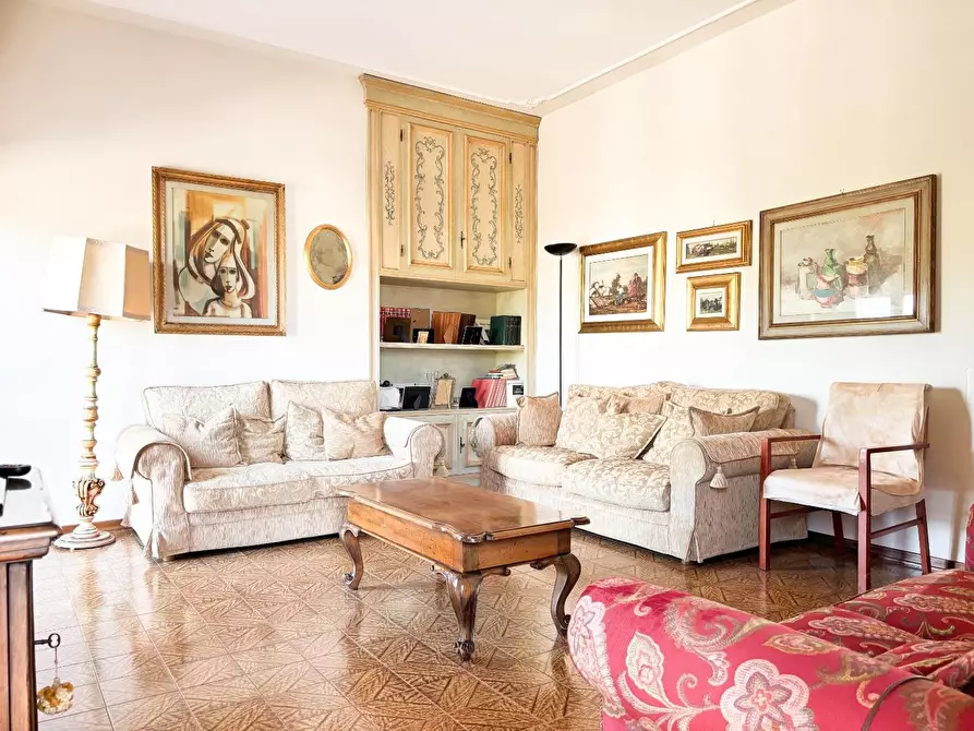 Immagine 1 di Appartamento in vendita  a Vinci