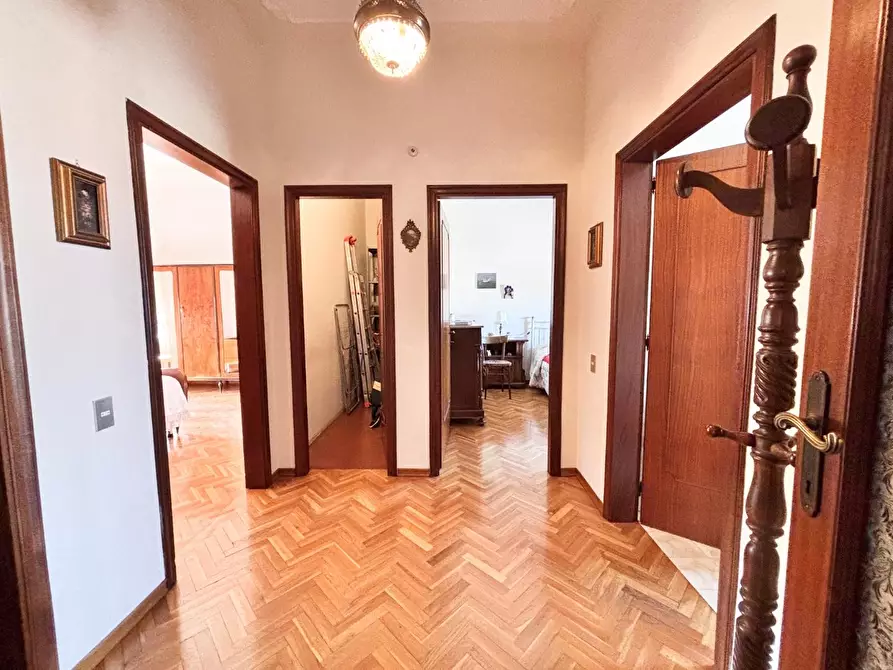 Immagine 15 di Appartamento in vendita  a Vinci