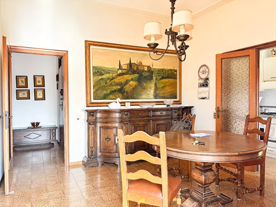 Immagine 10 di Appartamento in vendita  a Vinci