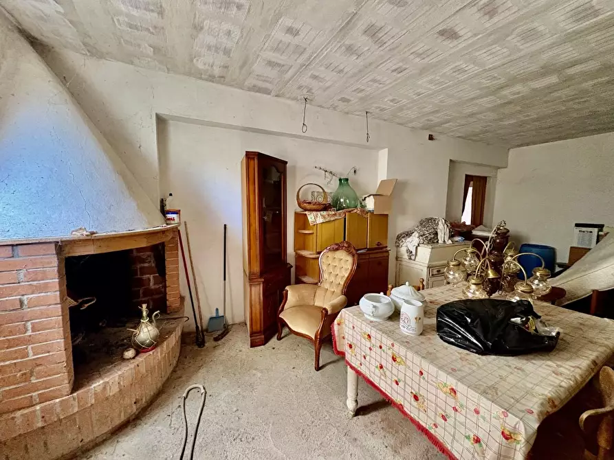 Immagine 45 di Casa indipendente in vendita  a Volterra