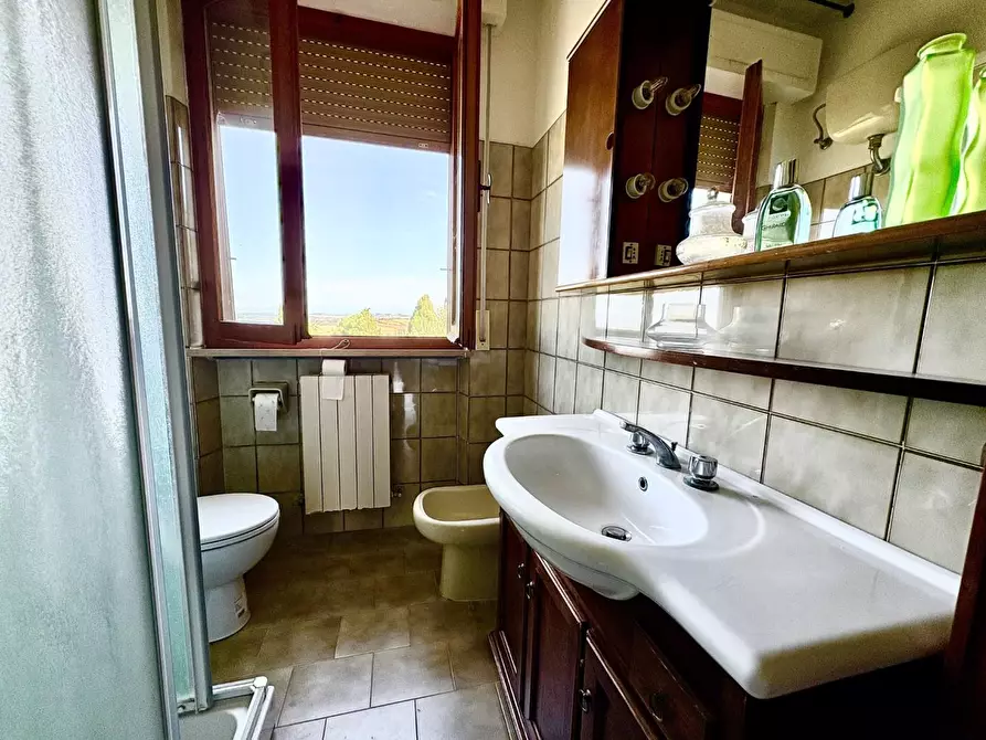 Immagine 28 di Casa indipendente in vendita  a Volterra