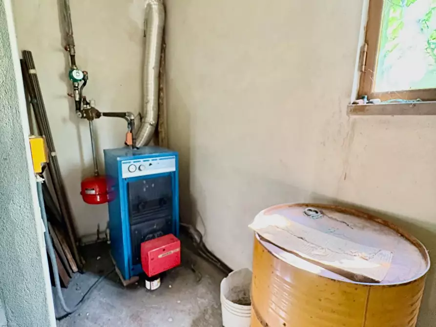 Immagine 41 di Casa indipendente in vendita  a Volterra