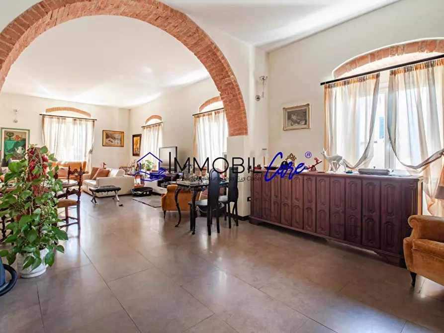 Immagine 7 di Appartamento in vendita  a Livorno