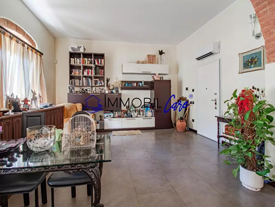 Immagine 8 di Appartamento in vendita  a Livorno