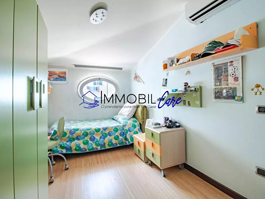 Immagine 29 di Appartamento in vendita  a Livorno