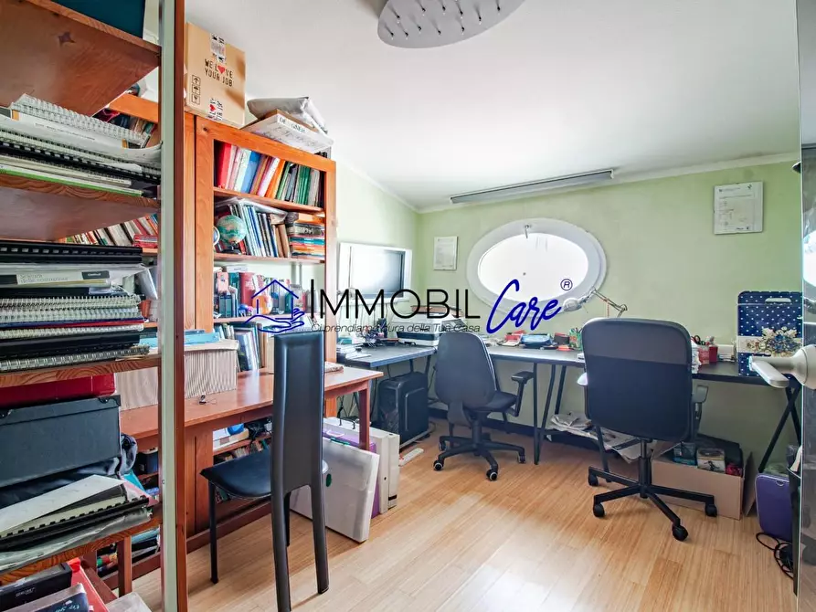 Immagine 31 di Appartamento in vendita  a Livorno