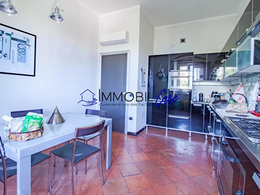 Immagine 16 di Appartamento in vendita  a Livorno