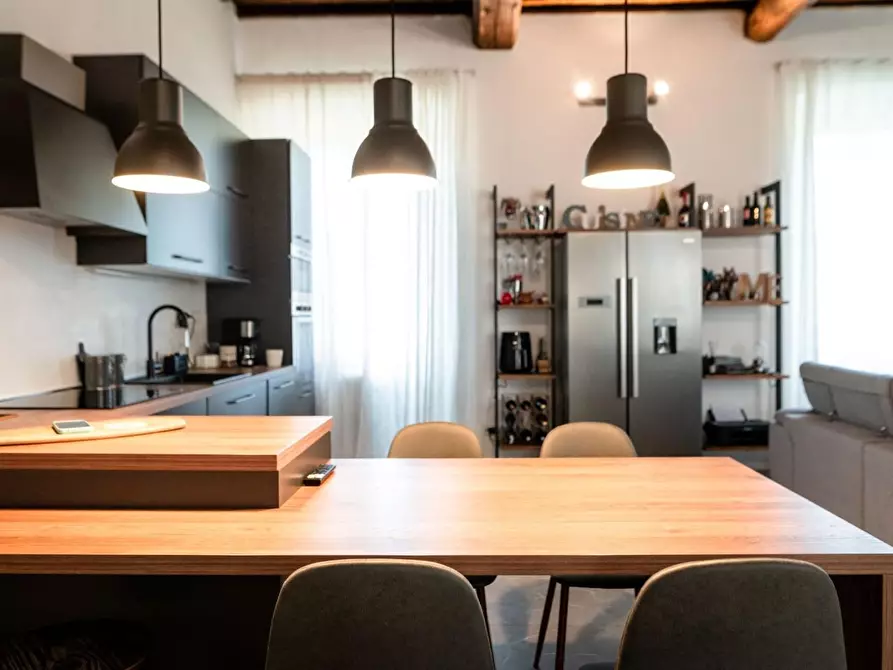 Immagine 2 di Appartamento in vendita  a La Spezia