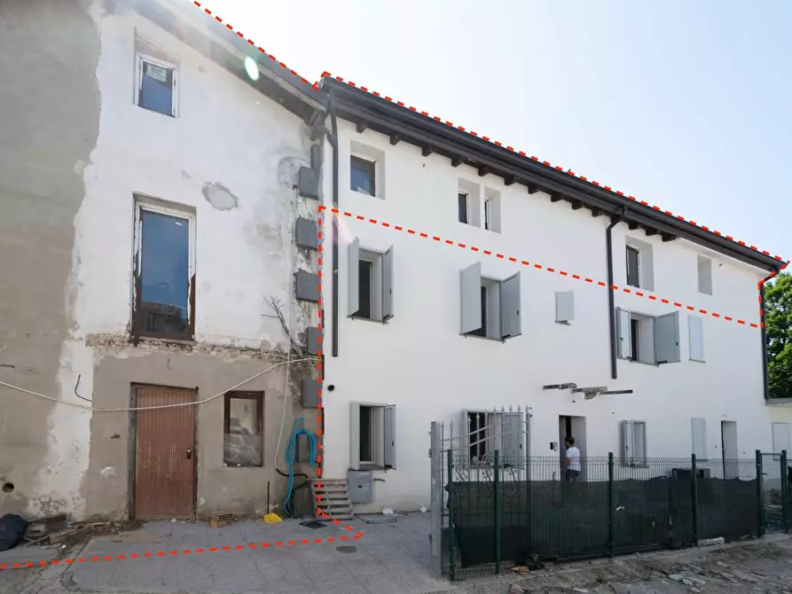 Immagine 7 di Casa semindipendente in vendita  a Campegine