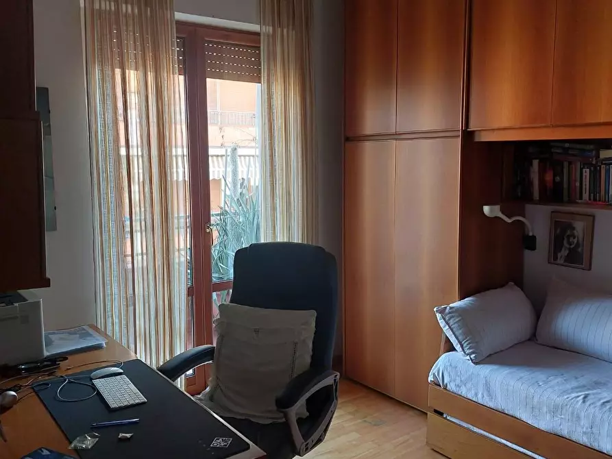 Immagine 15 di Appartamento in vendita  a Massa