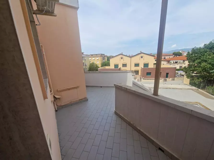 Immagine 8 di Appartamento in vendita  a Rosignano Marittimo