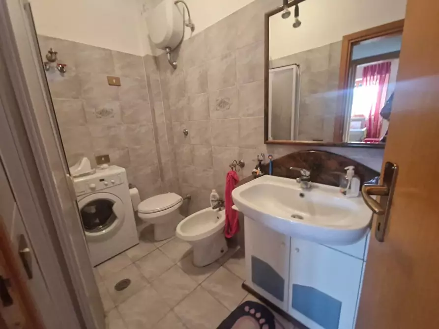 Immagine 26 di Appartamento in vendita  a Rosignano Marittimo