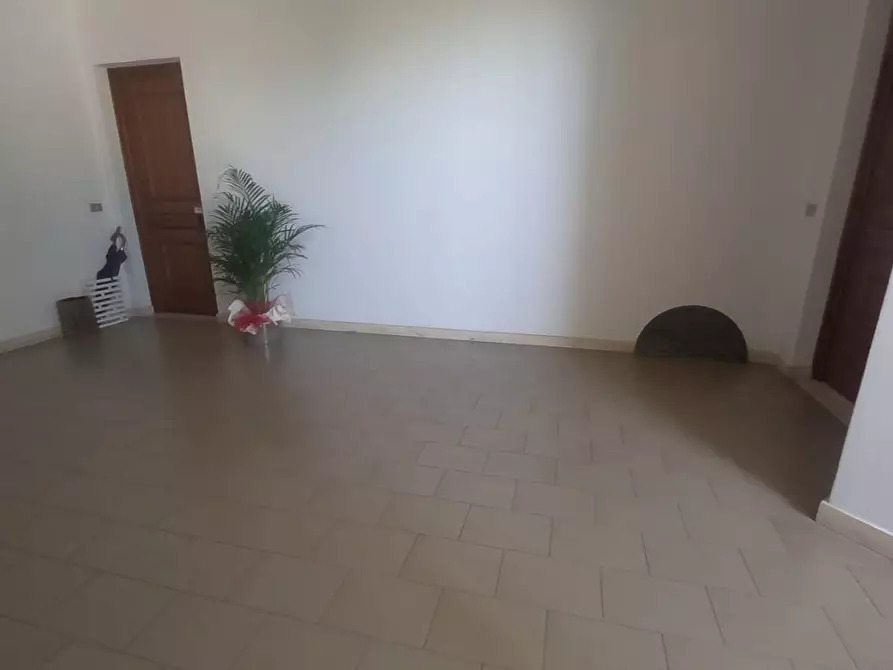 Immagine 20 di Appartamento in vendita  a Camaiore