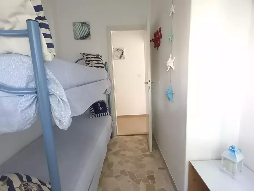 Immagine 17 di Appartamento in vendita  a Camaiore