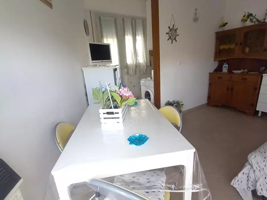 Immagine 21 di Appartamento in vendita  a Camaiore