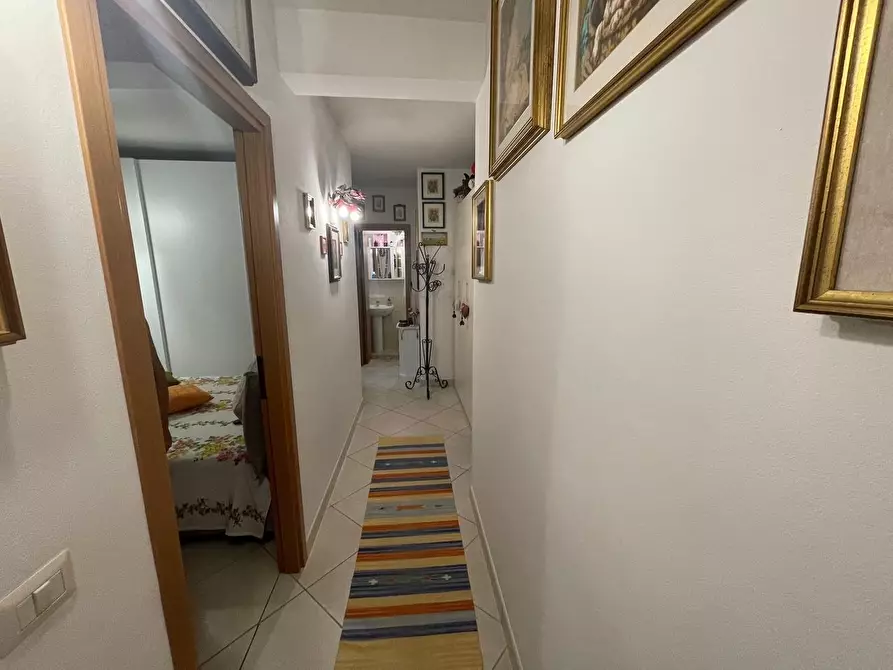 Immagine 35 di Appartamento in vendita  a Siena