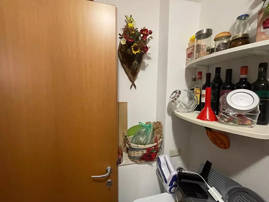 Immagine 38 di Appartamento in vendita  a Siena