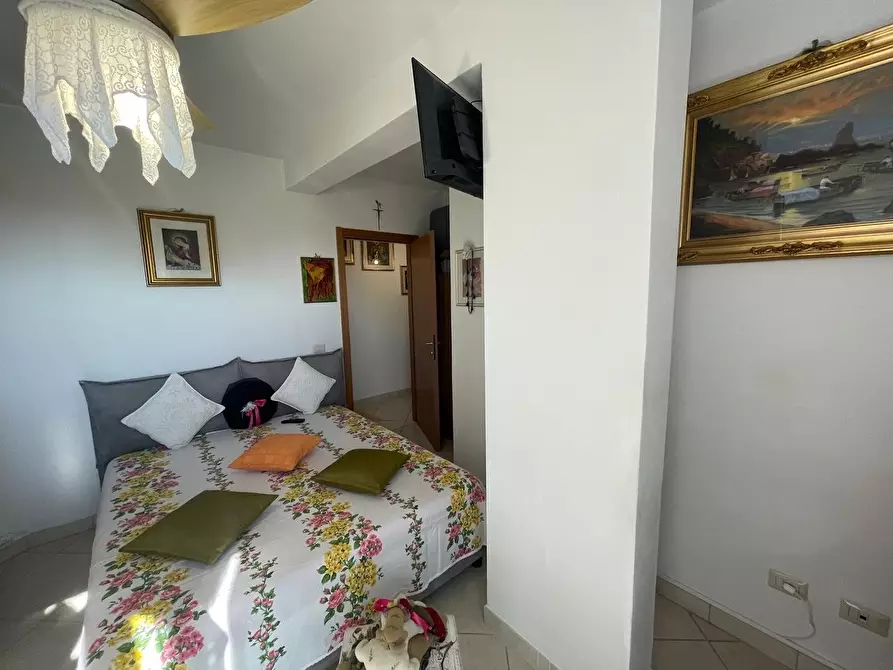 Immagine 19 di Appartamento in vendita  a Siena