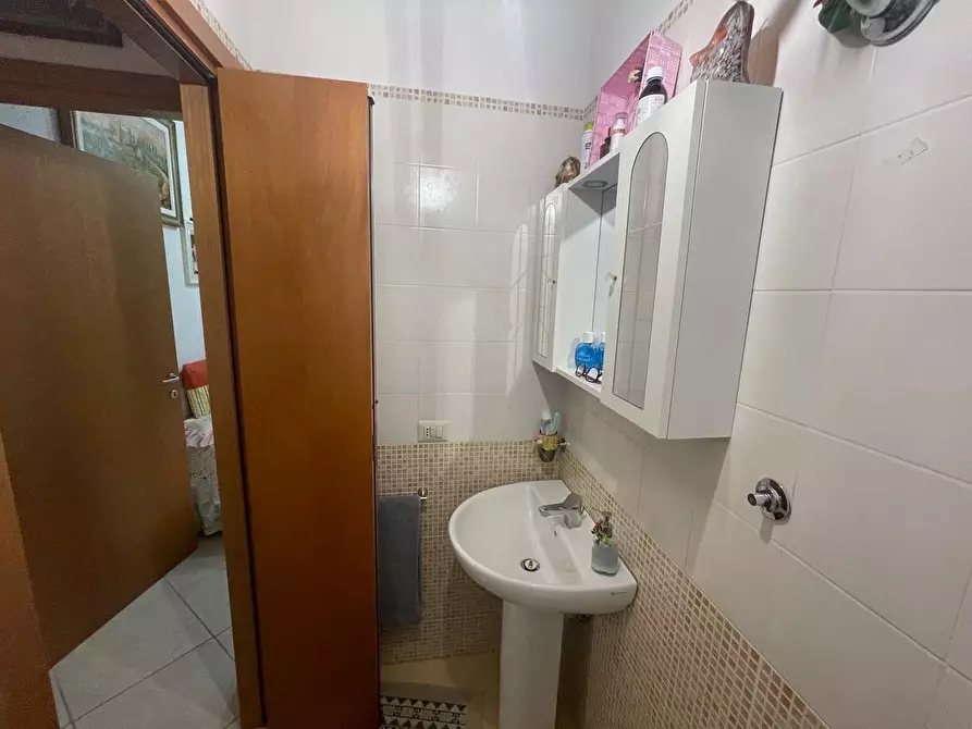 Immagine 32 di Appartamento in vendita  a Siena
