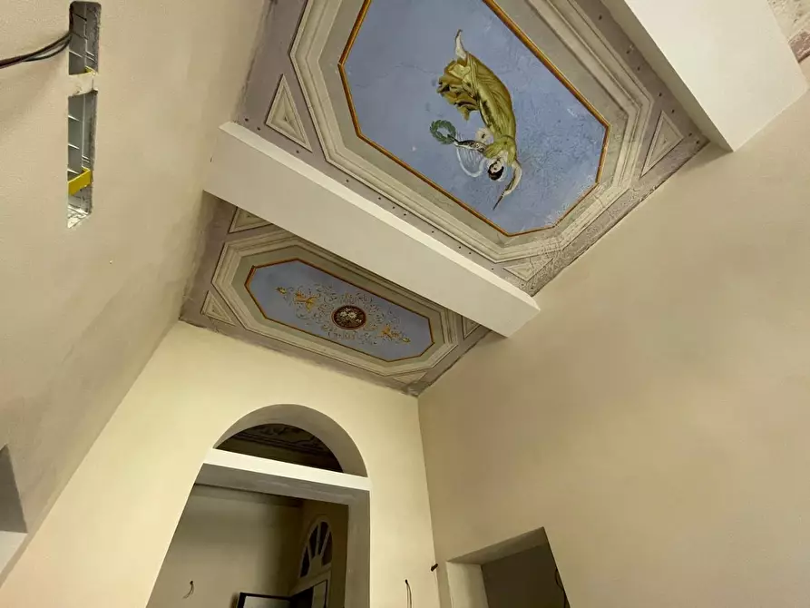 Immagine 14 di Appartamento in vendita  a Livorno