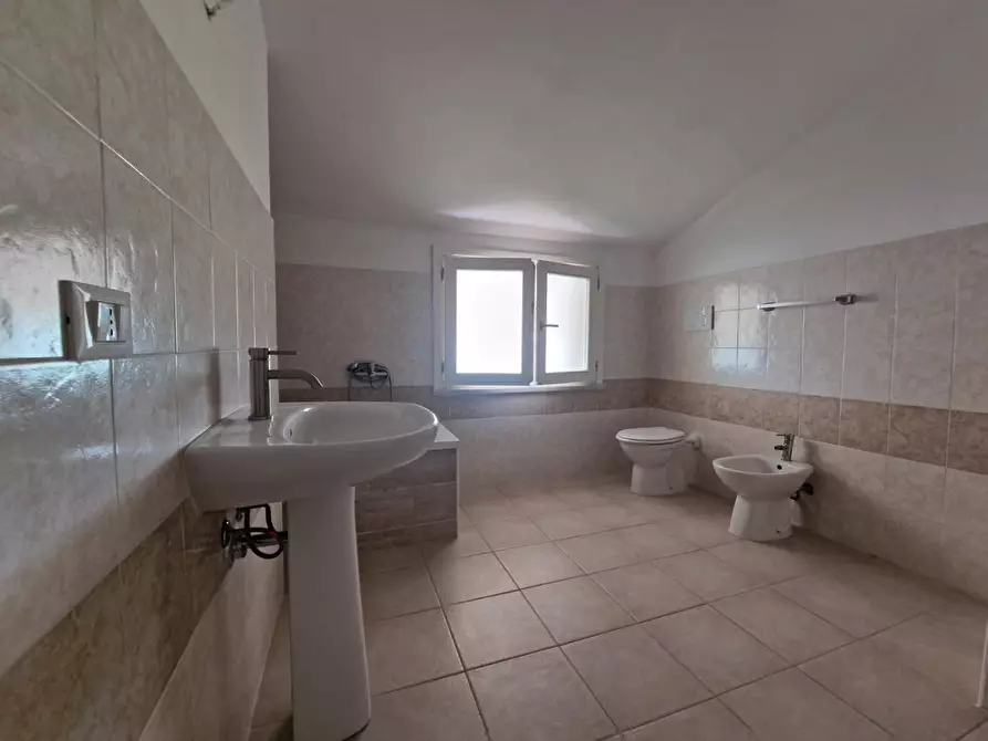 Immagine 24 di Villetta a schiera in vendita  a Crespina Lorenzana