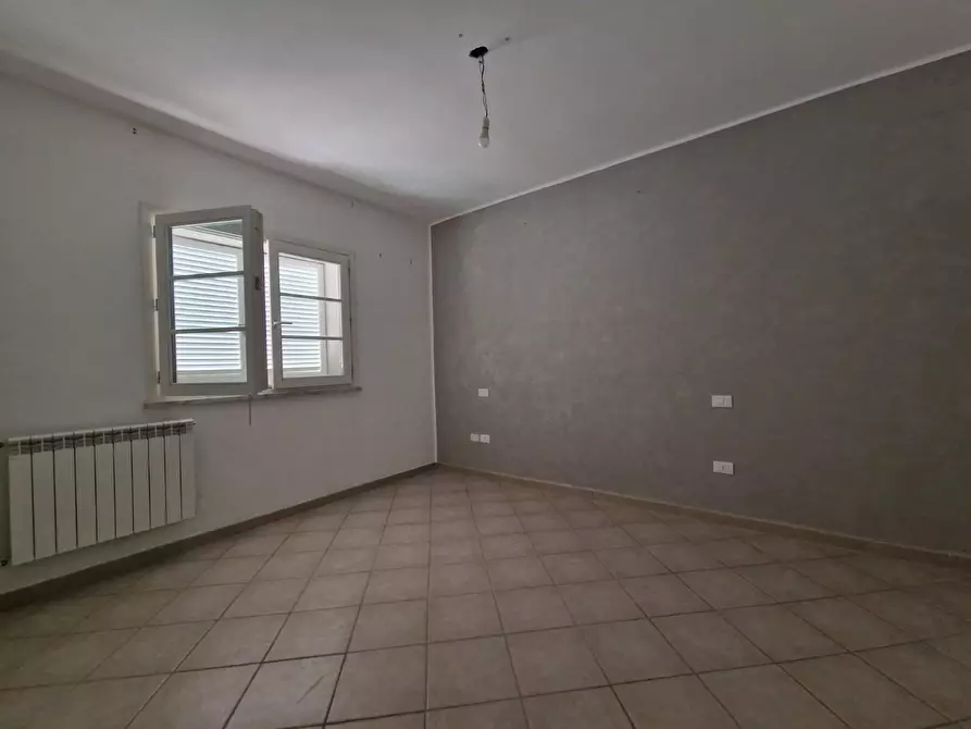 Immagine 15 di Villetta a schiera in vendita  a Crespina Lorenzana