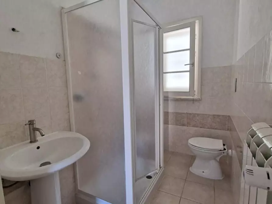 Immagine 34 di Villetta a schiera in vendita  a Crespina Lorenzana