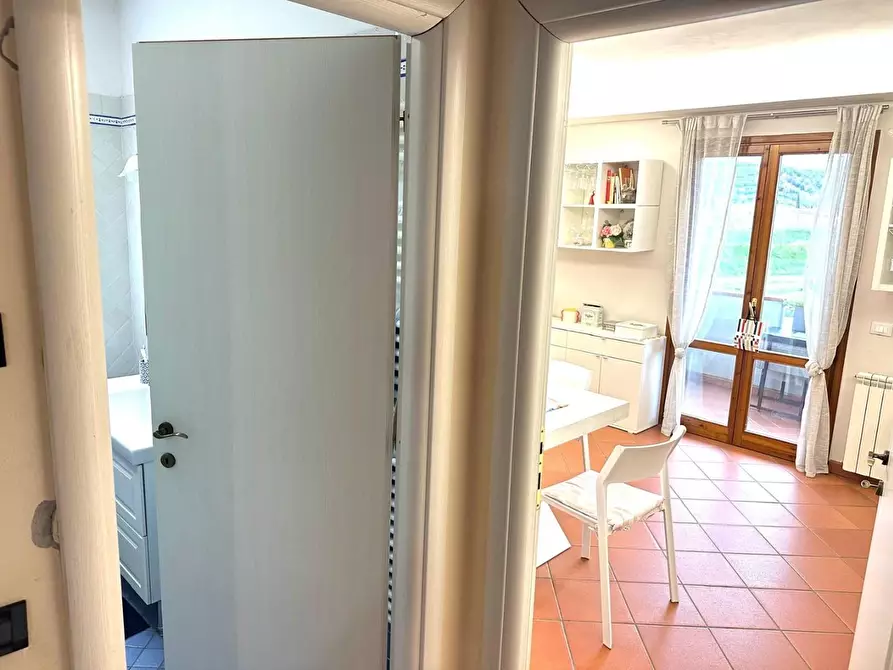 Immagine 33 di Villetta a schiera in vendita  a Empoli