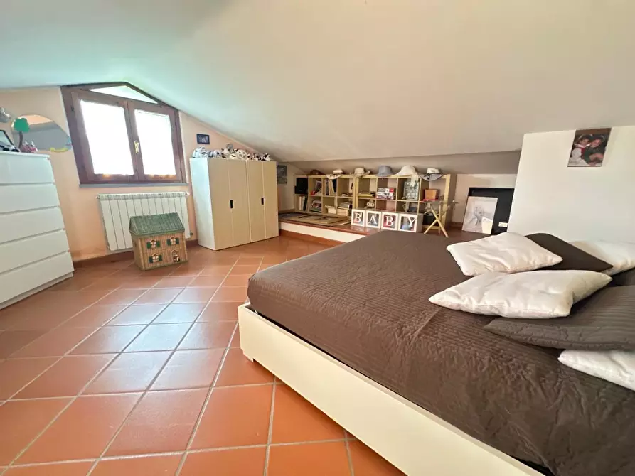 Immagine 2 di Villetta a schiera in vendita  a Empoli