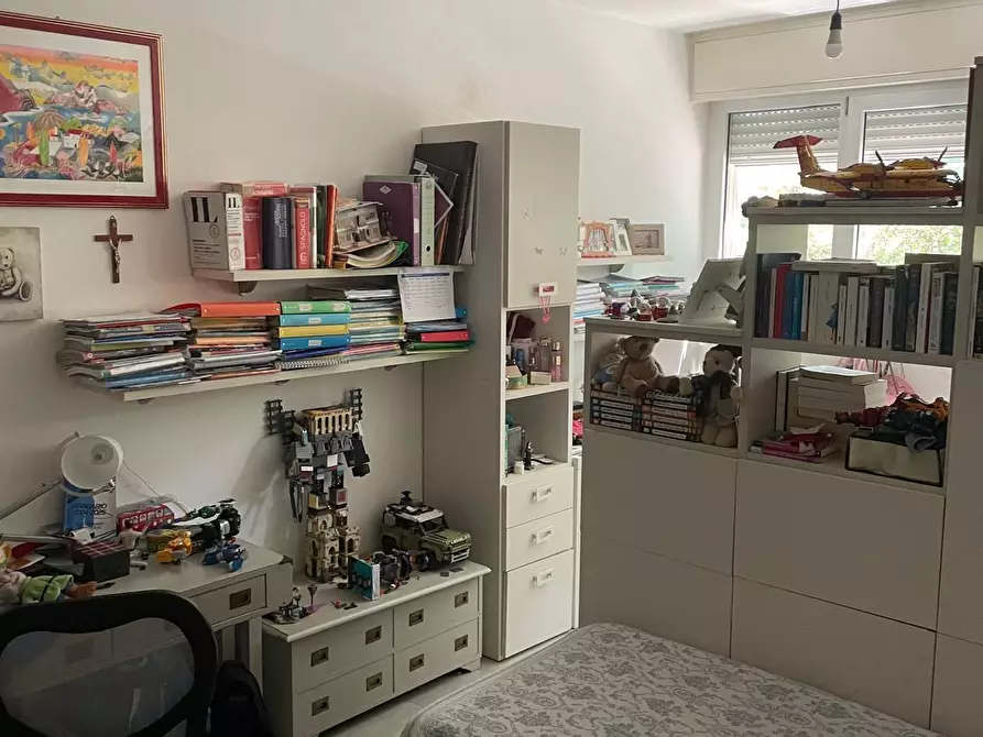 Immagine 3 di Appartamento in vendita  a Viareggio