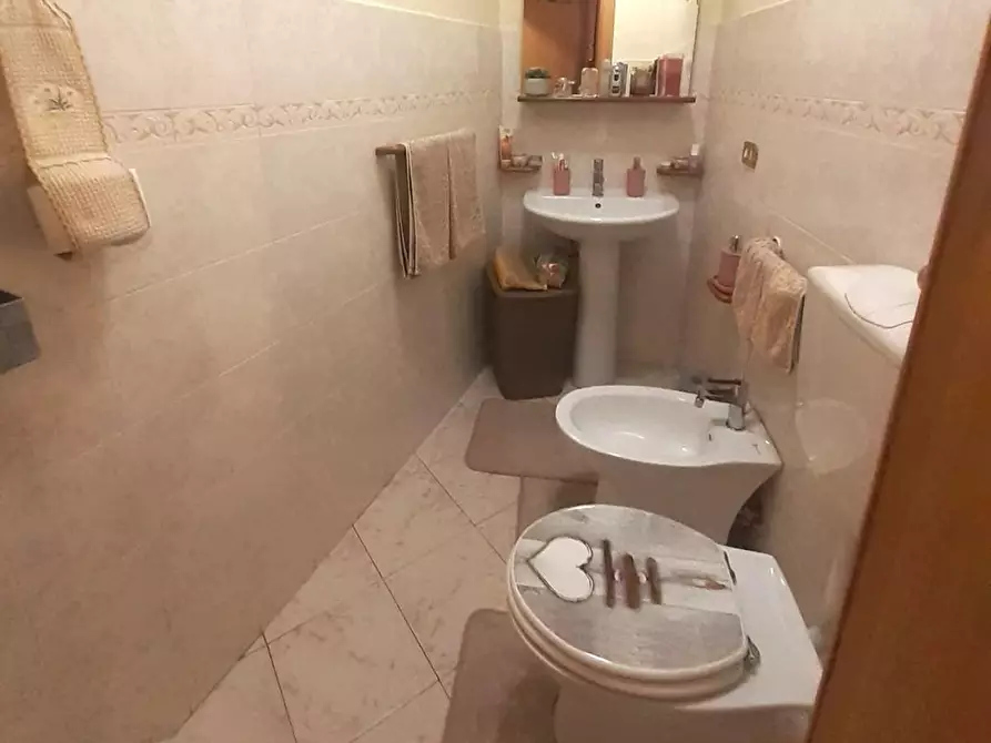 Immagine 19 di Mansarda in vendita  a Portovenere