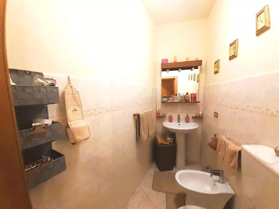 Immagine 14 di Mansarda in vendita  a Portovenere