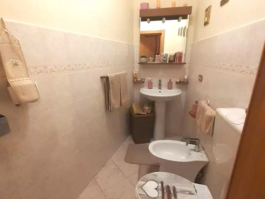 Immagine 22 di Mansarda in vendita  a Portovenere