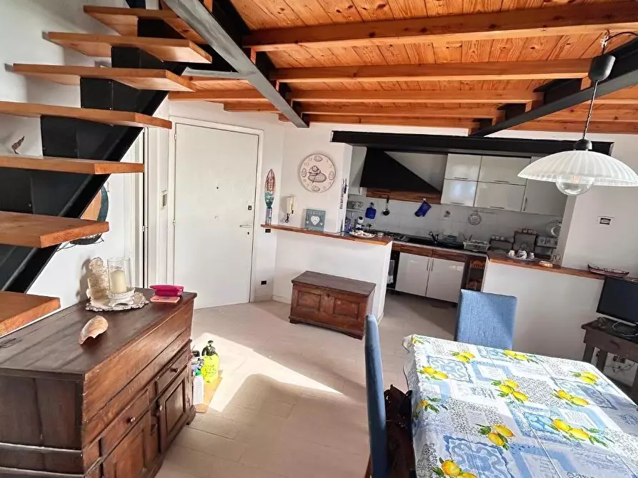 Immagine 5 di Appartamento in affitto  a Pisa