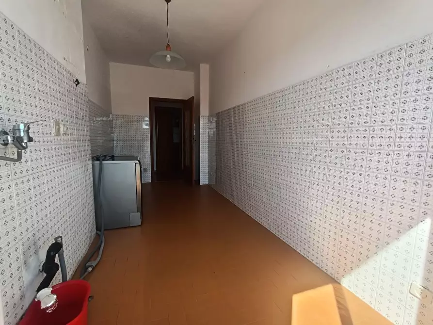 Immagine 8 di Appartamento in vendita  a Carrara