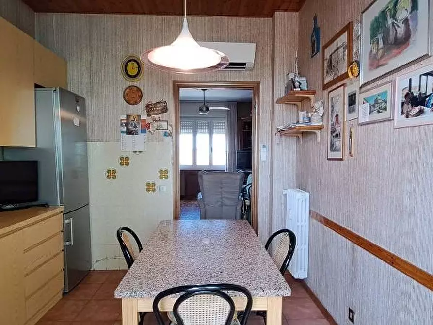 Immagine 7 di Appartamento in vendita  a Cascina