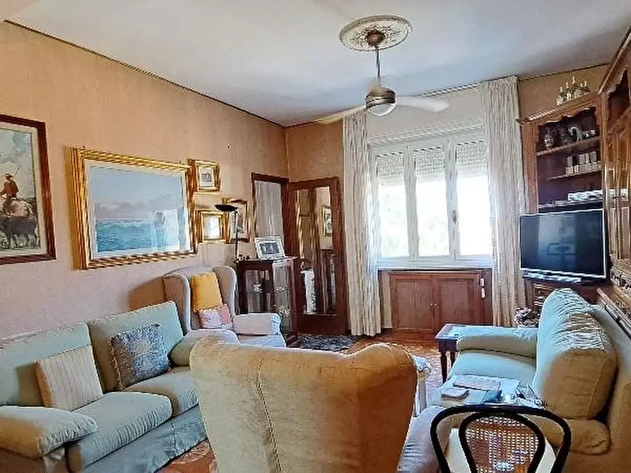 Immagine 3 di Appartamento in vendita  a Cascina