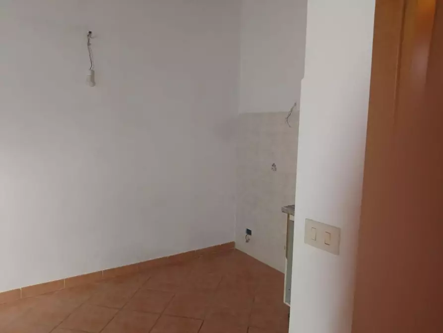 Immagine 9 di Appartamento in vendita  a Livorno