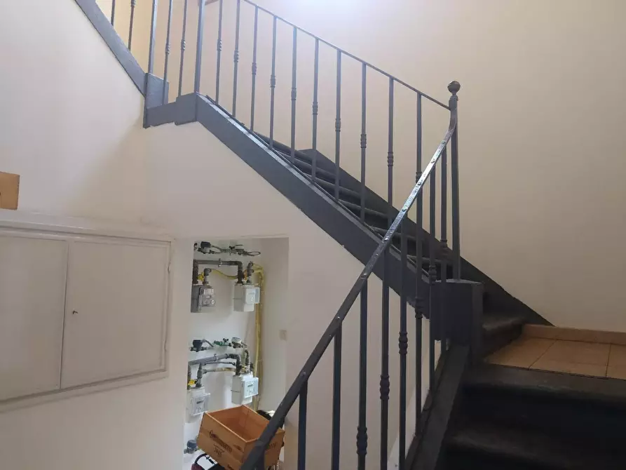 Immagine 13 di Appartamento in vendita  a Livorno