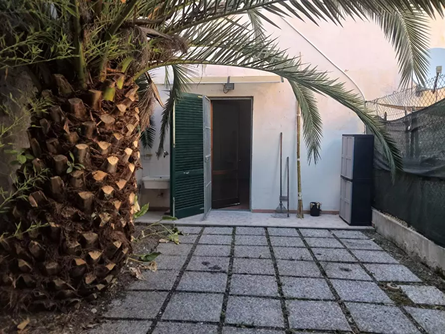 Immagine 1 di Appartamento in vendita  a Livorno