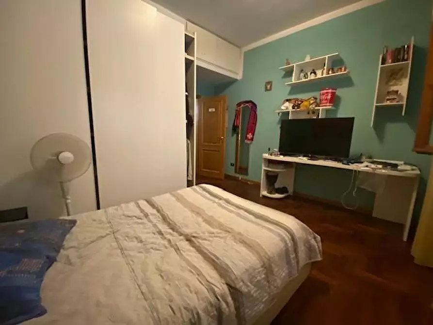 Immagine 15 di Villa in vendita  a Cascina