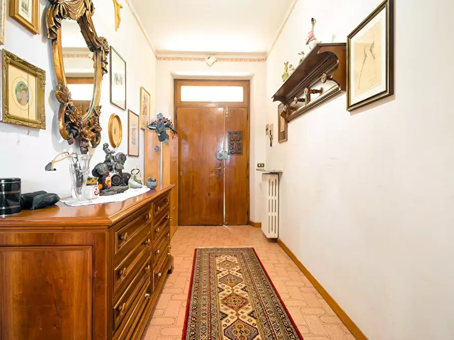 Immagine 18 di Casa trifamiliare in vendita  a Volterra