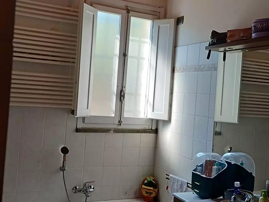 Immagine 25 di Villa in vendita  a San Miniato