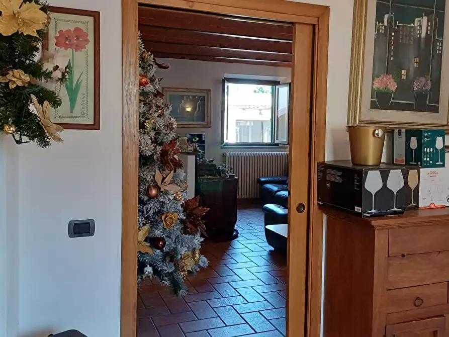 Immagine 11 di Villa in vendita  a San Miniato