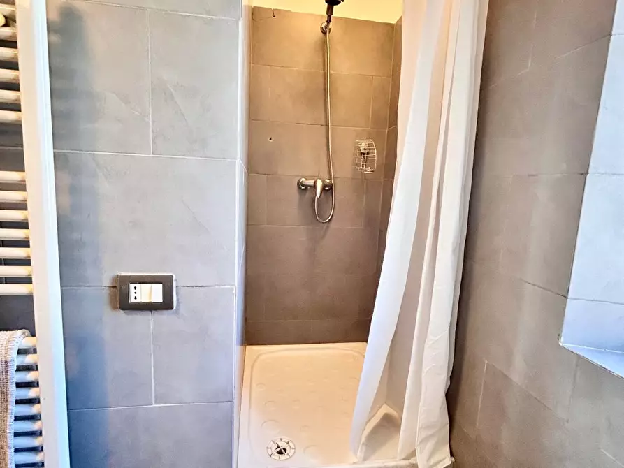 Immagine 26 di Appartamento in affitto  a Pisa